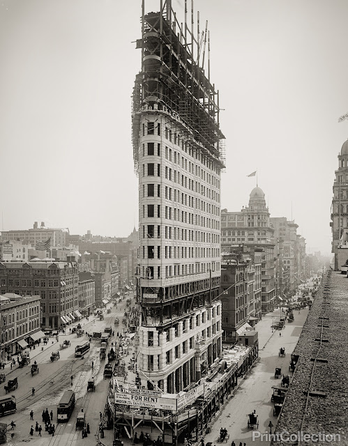 Old Photos of the Flatiron Building Under Construction in New York City, 1902_Ha